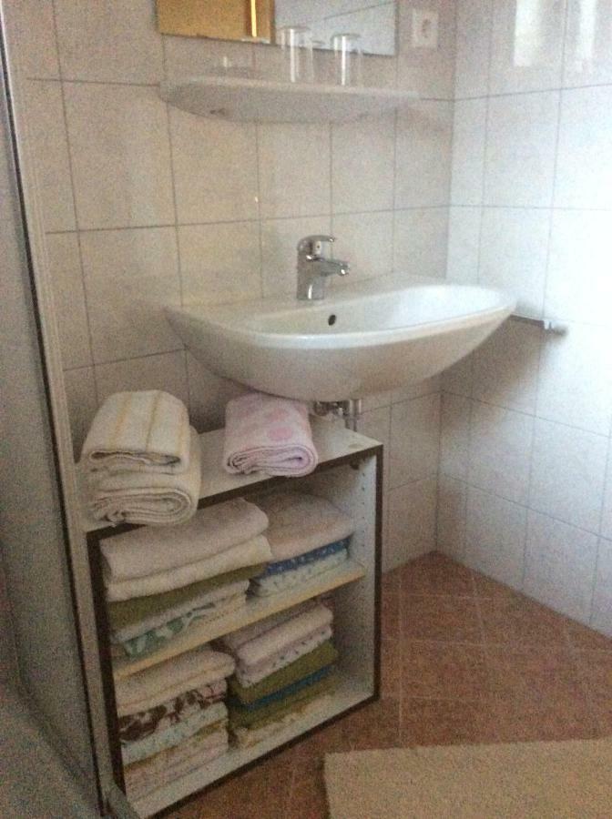 Apartment Gaestehaus Wastian 魏斯布里阿赫 外观 照片