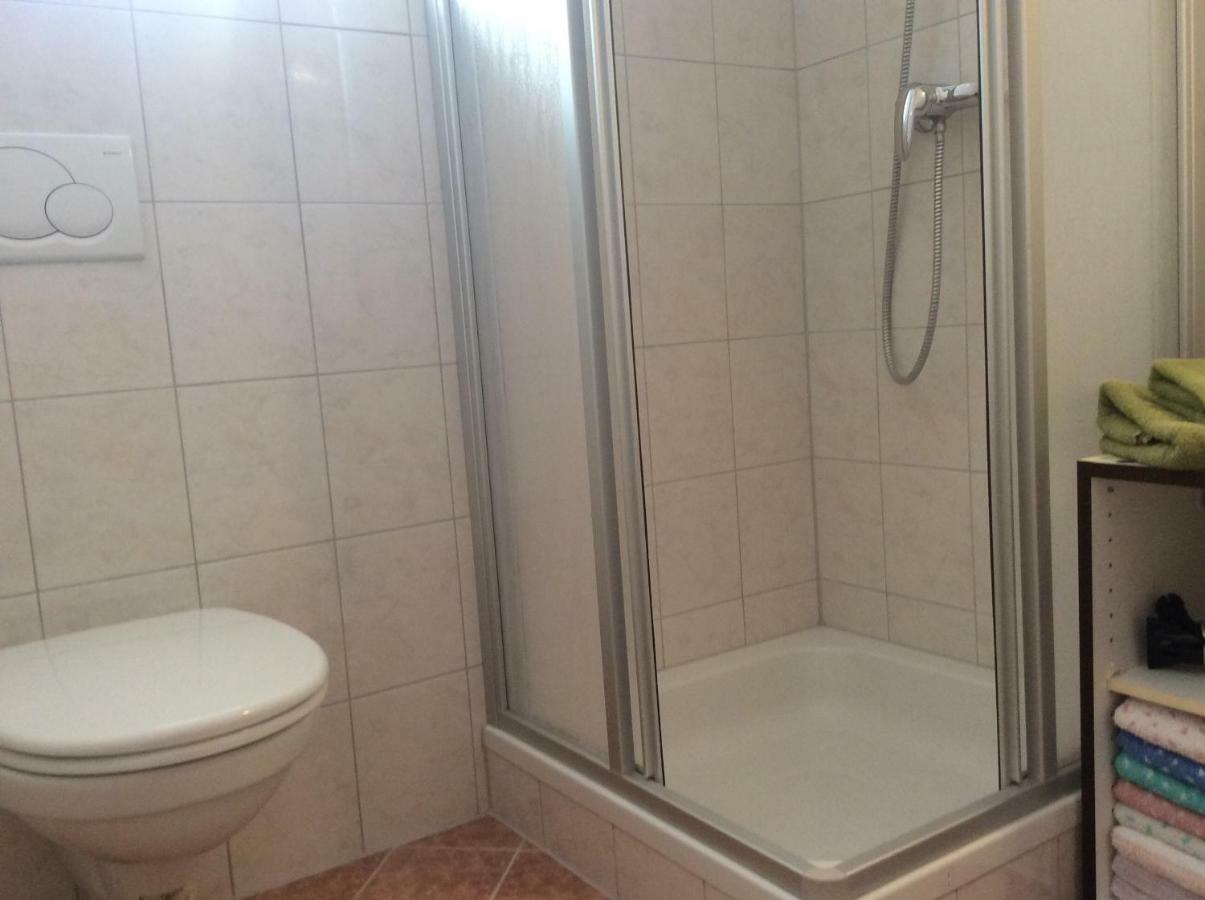 Apartment Gaestehaus Wastian 魏斯布里阿赫 外观 照片
